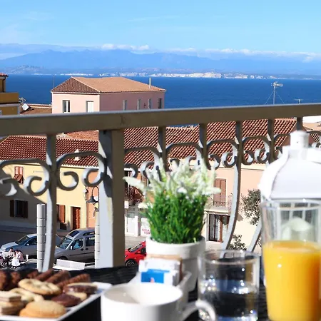 Couette-café Albeleo House *