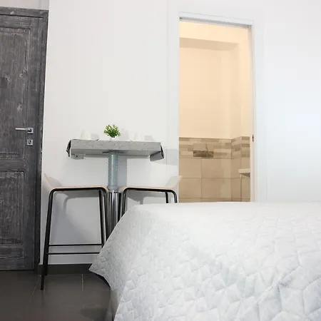 Couette-café Albeleo House